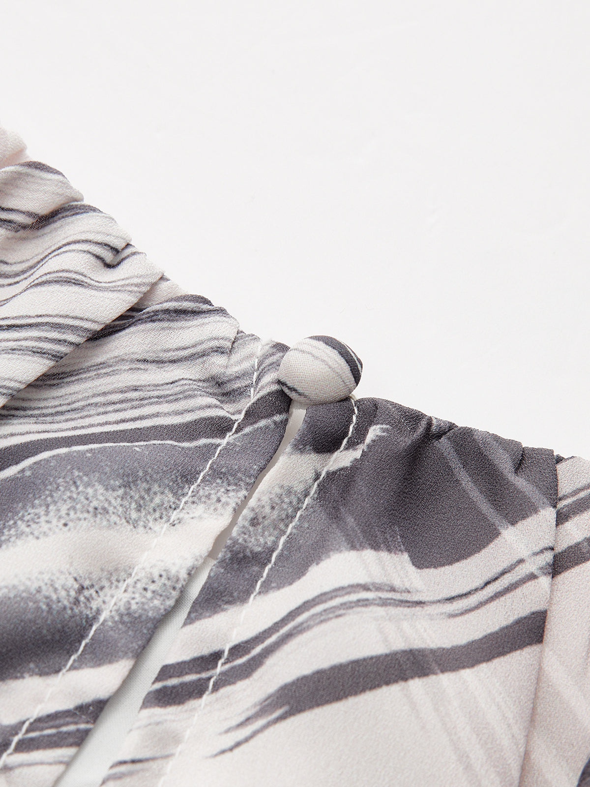 Abstract Striped Puff-Sleeve Blouse